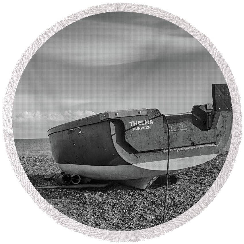 Dunwich Round Beach Towel featuring the photograph Boat on the Beach in B and W by Leah Palmer