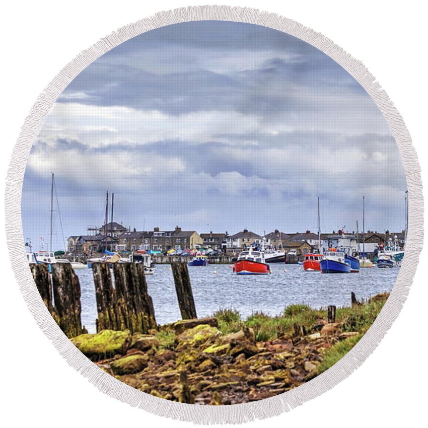 River Round Beach Towel featuring the photograph Boats On The River Coquet At Amble by Jeff Townsend