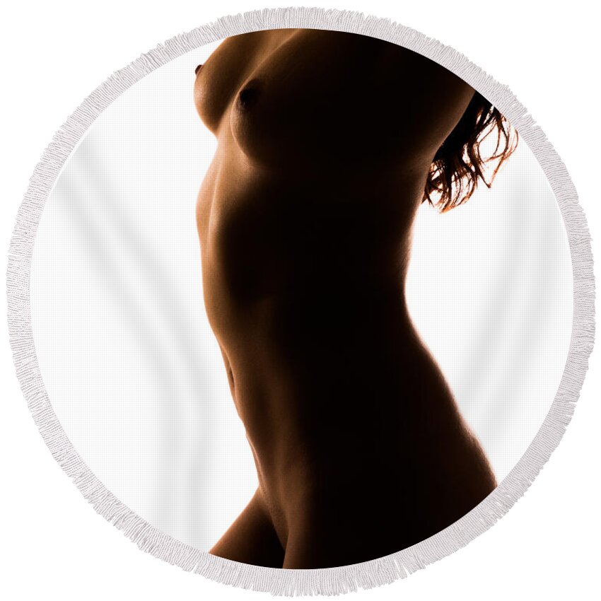 Silhouette Round Beach Towel featuring the photograph Bodyscape 185 by Michael Fryd