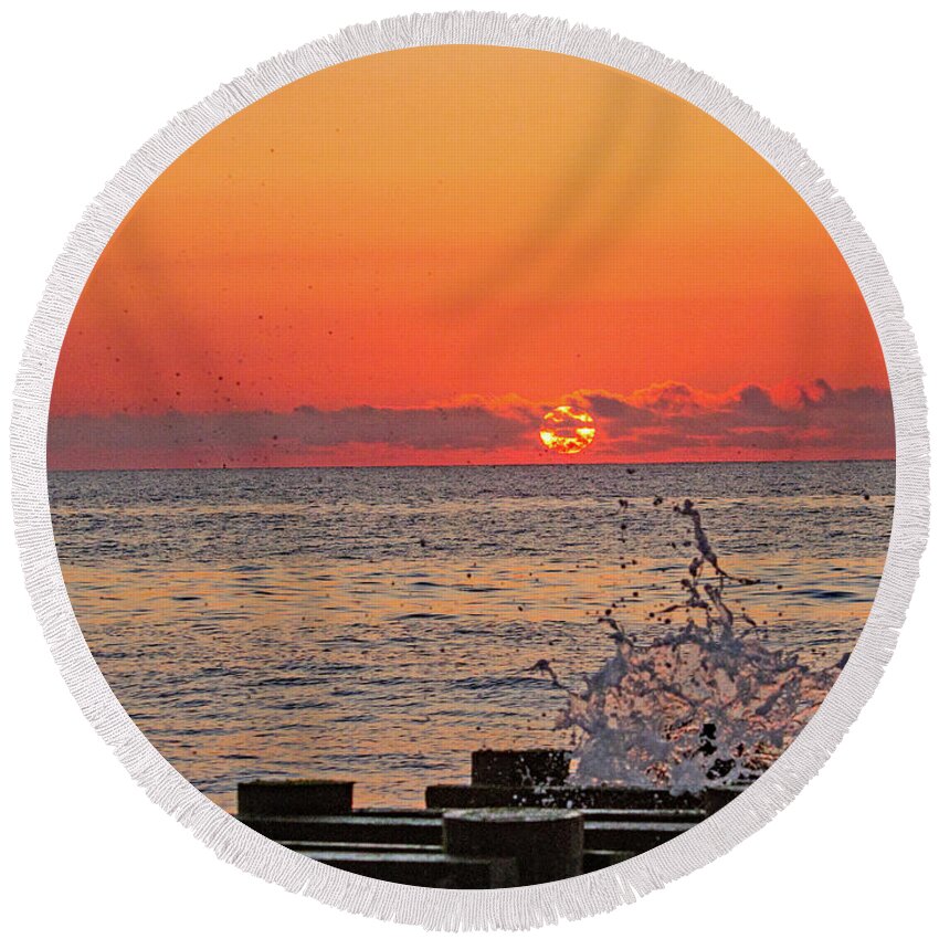Nature Round Beach Towel featuring the photograph Breaking wave on the pier. by Allan Levin