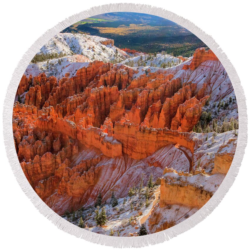 Canyon Round Beach Towel featuring the photograph Bryce Canyon by John Roach