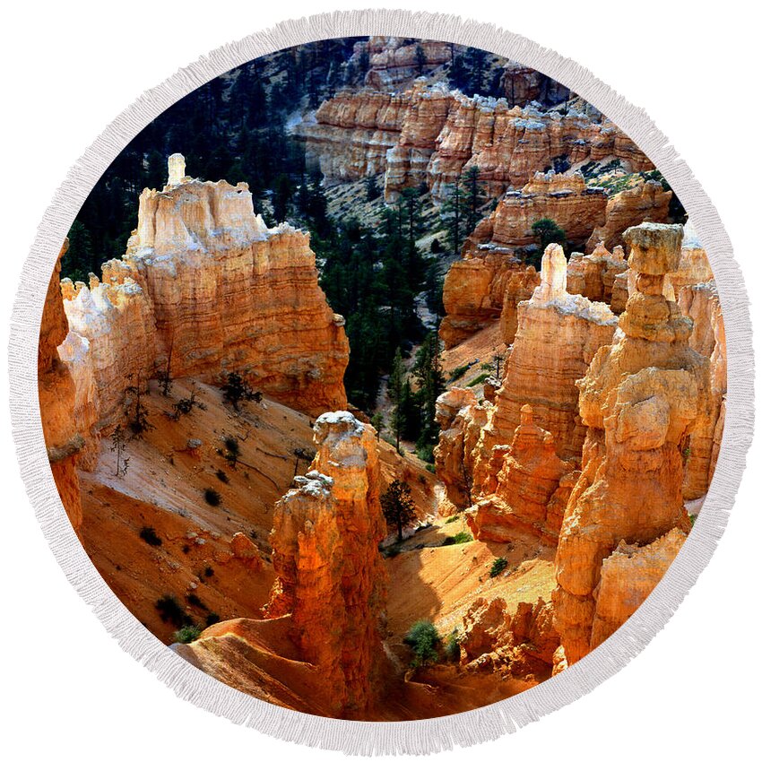 Bryce Canyon Round Beach Towel featuring the photograph Bryce Canyon Morning by Joe Hoover