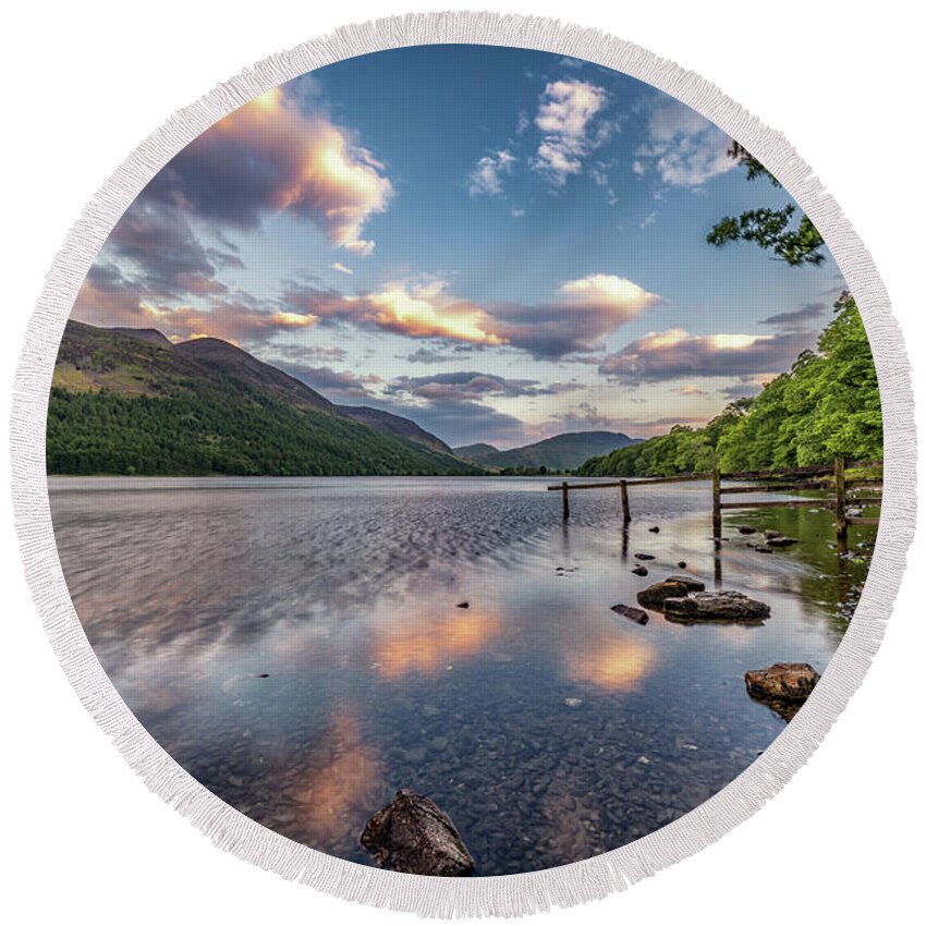 Lake District Round Beach Towel featuring the photograph Buttermere Sunrise by Framing Places