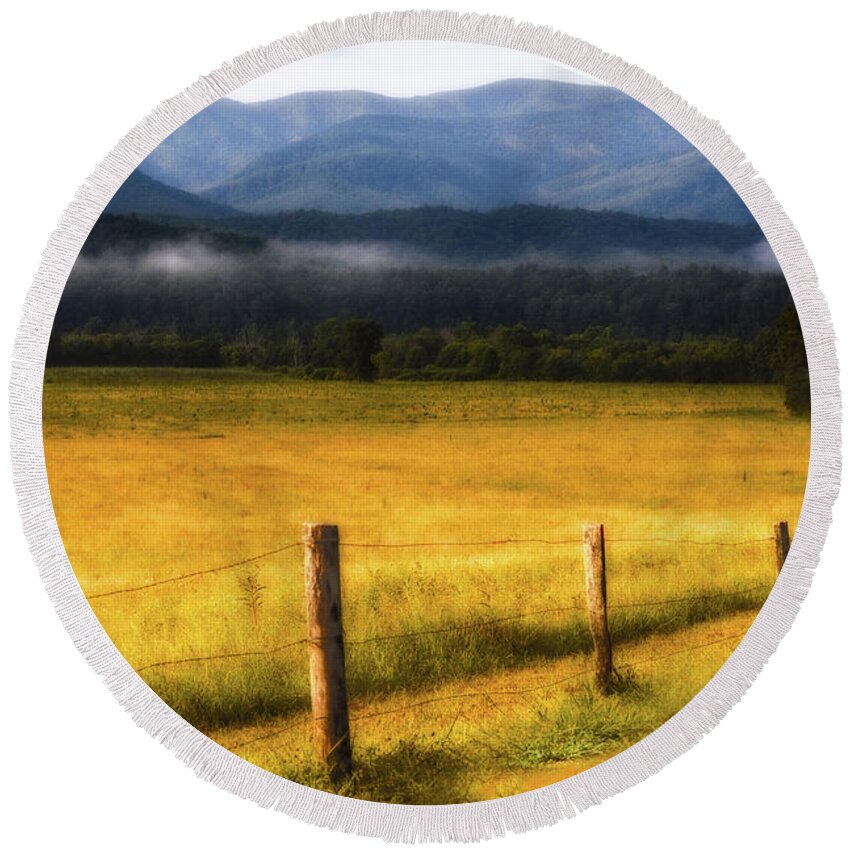 Barbed Wire Round Beach Towel featuring the photograph Bygone Times by Todd Ryburn