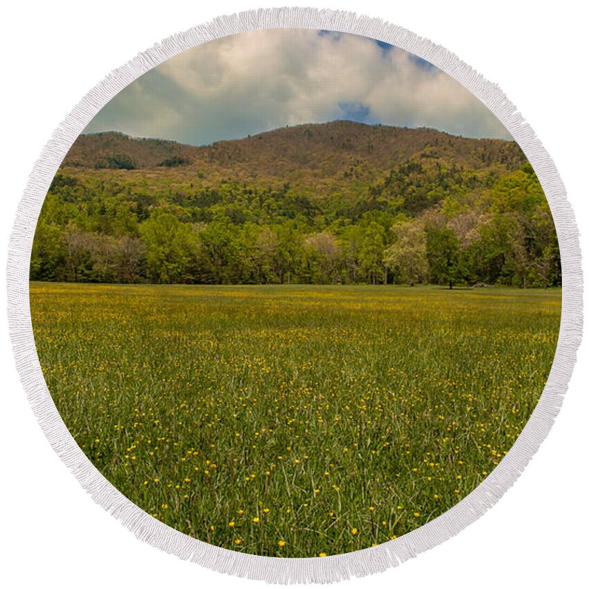 Great Smoky Mountains Round Beach Towel featuring the photograph Cades Cove Buttercup Field by Brenda Jacobs