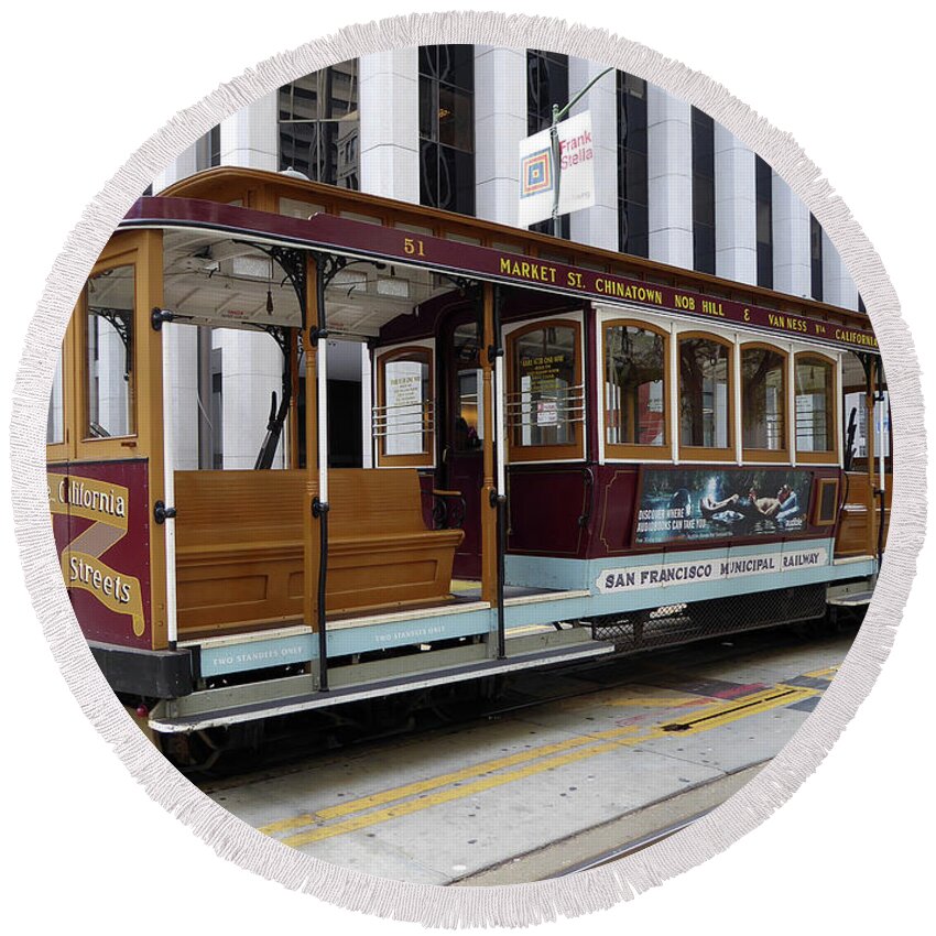 Cable Car Round Beach Towel featuring the photograph California Street Cable Car by Steven Spak