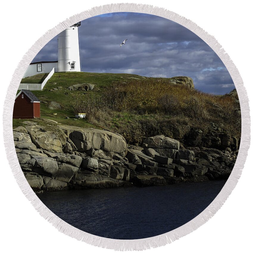 Cape Neddick Round Beach Towel featuring the photograph Cape Neddick Lighthouse by Mim White