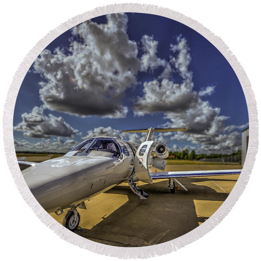 Ramp Round Beach Towel featuring the photograph Cessna Jet by Phil And Karen Rispin