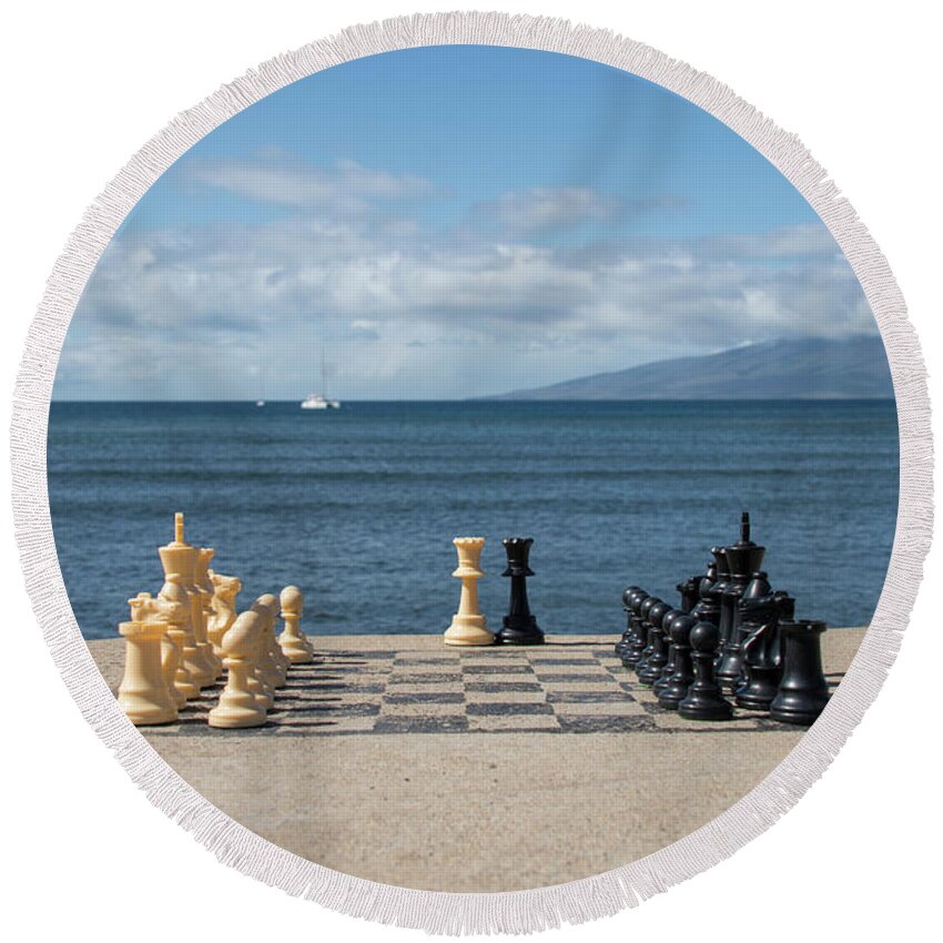 Maui Round Beach Towel featuring the photograph Chess With A View by Matt McDonald