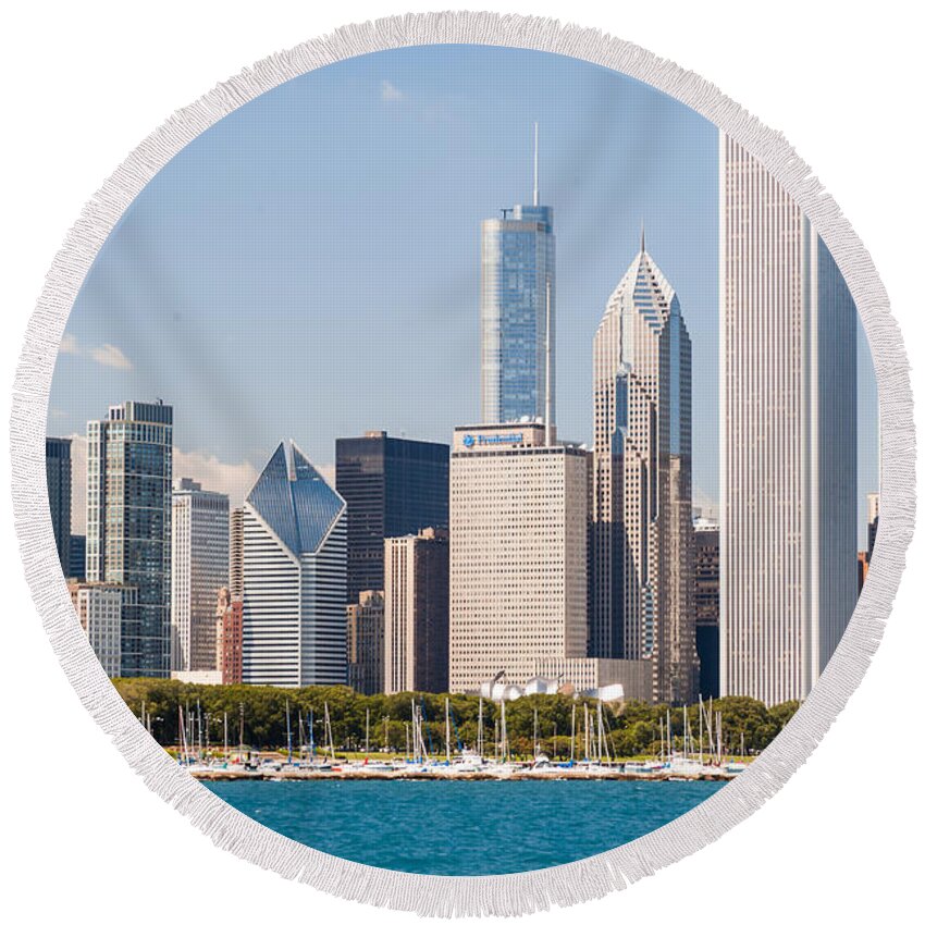 Landscape Round Beach Towel featuring the photograph Chicago Lakefront close up by Charles McCleanon