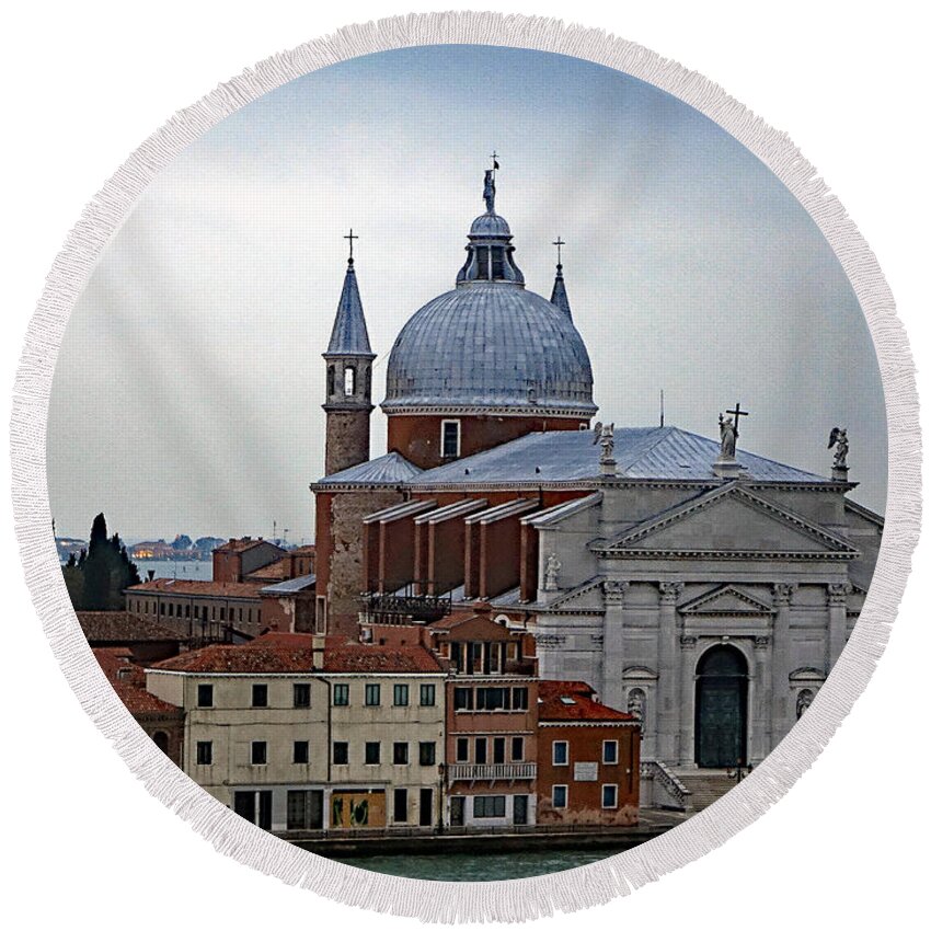 Church Of The Santissimo Redentore Round Beach Towel featuring the photograph Church Of The Santissimo Redentore On Giudecca Island In Venice Italy by Rick Rosenshein
