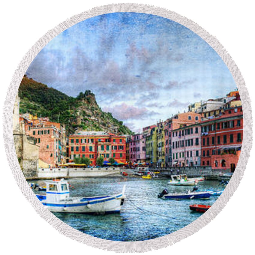 Cinque Terre Round Beach Towel featuring the photograph Cinque Terre - Vernazza from the breakwater - Vintage version by Weston Westmoreland