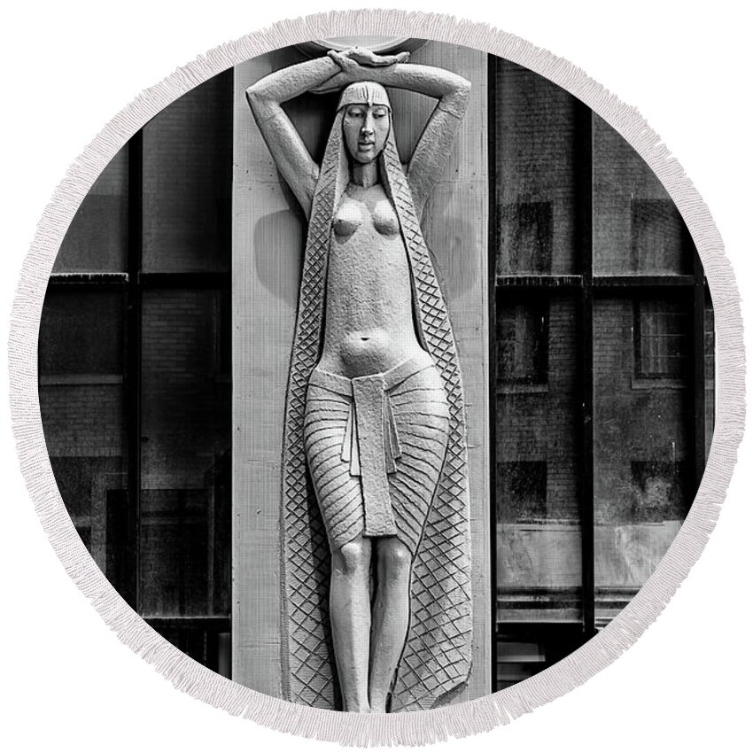 Black-and-white Round Beach Towel featuring the photograph City Museum Figure by Robert FERD Frank