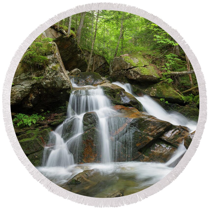Amphibrach Trail Round Beach Towel featuring the photograph Cold Brook - White Mountains New Hampshire by Erin Paul Donovan