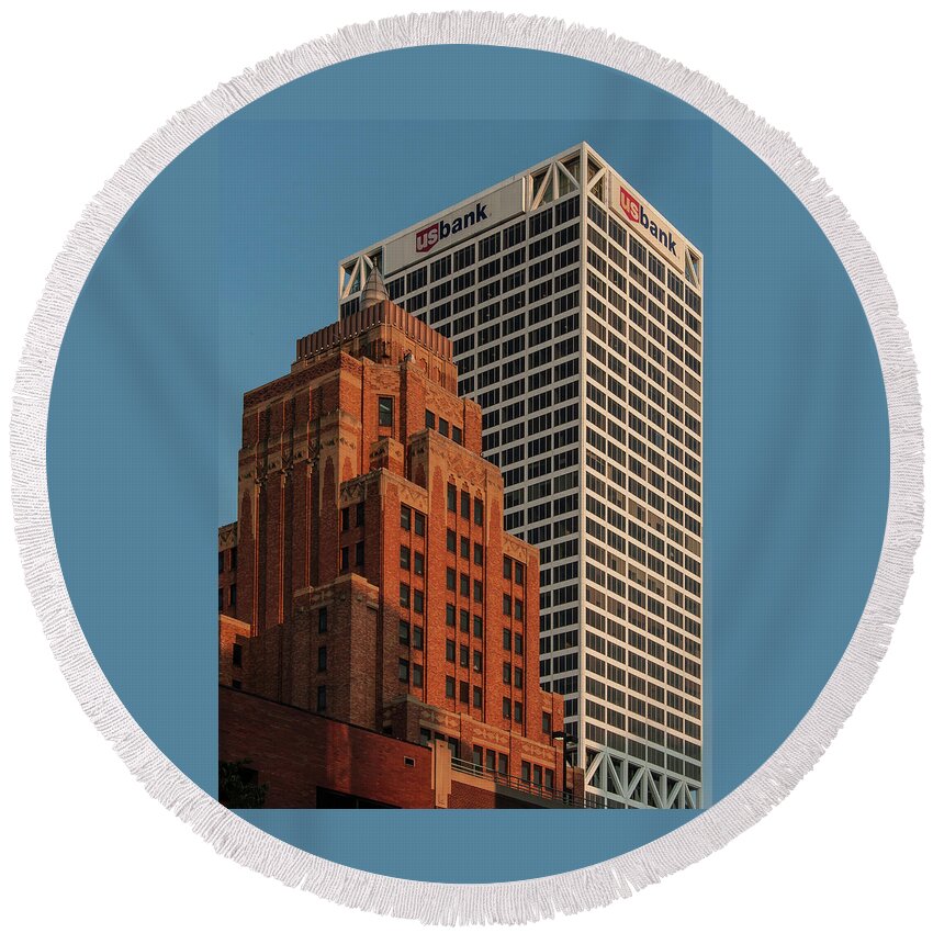 Wisconsin Gas Bldg. Round Beach Towel featuring the photograph Contrasting Towers by John Roach