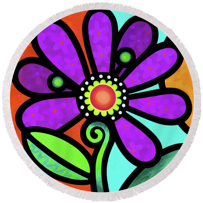 Daisy Round Beach Towel featuring the painting Cosmic Daisy in Purple by Steven Scott