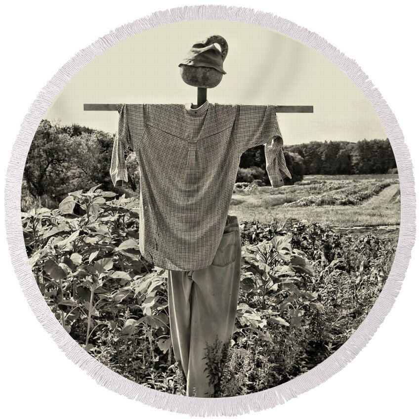 Garden Scarecrow Round Beach Towel featuring the photograph Country Scarecrow In Black And White by Smilin Eyes Treasures