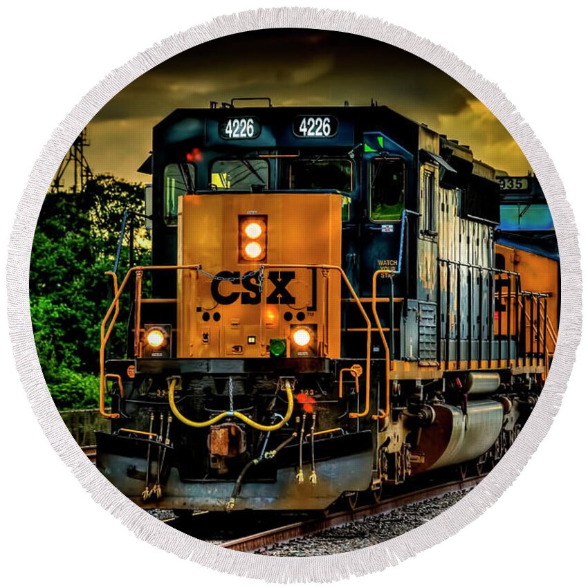 Csx Round Beach Towel featuring the photograph Csx 4226 by Marvin Spates