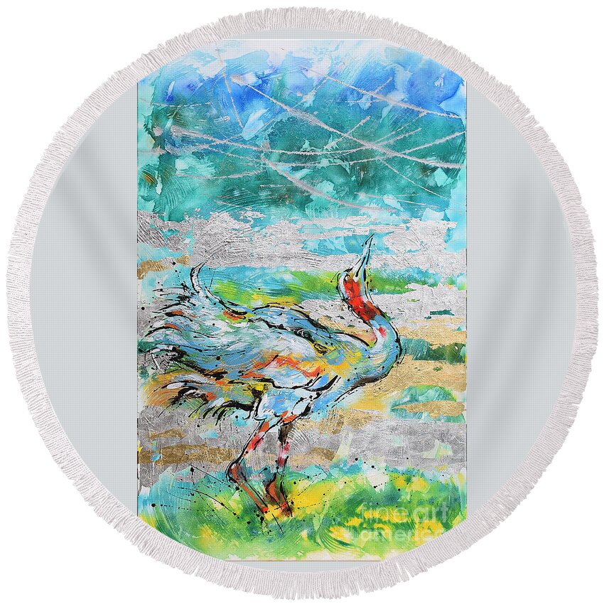 Sarus Cranes In Mating Dance. Birds Round Beach Towel featuring the painting Dancing Crane 1 by Jyotika Shroff
