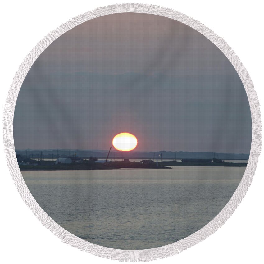 Summer Round Beach Towel featuring the photograph Dawn by Newwwman