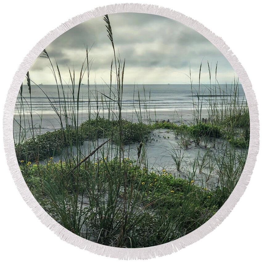 Dawn Round Beach Towel featuring the photograph Dawn Shrimpers by Joseph Desiderio