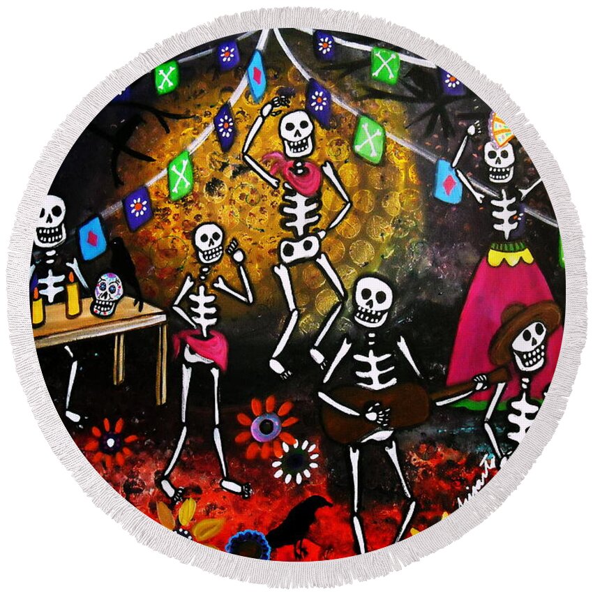 Festival Round Beach Towel featuring the painting Day Of The Dead Festival by Pristine Cartera Turkus