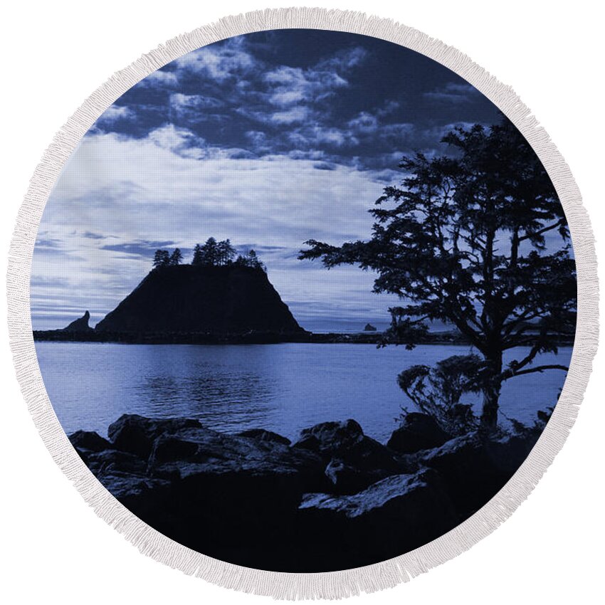 La Push Round Beach Towel featuring the photograph Deep Blue by Christiane Schulze Art And Photography