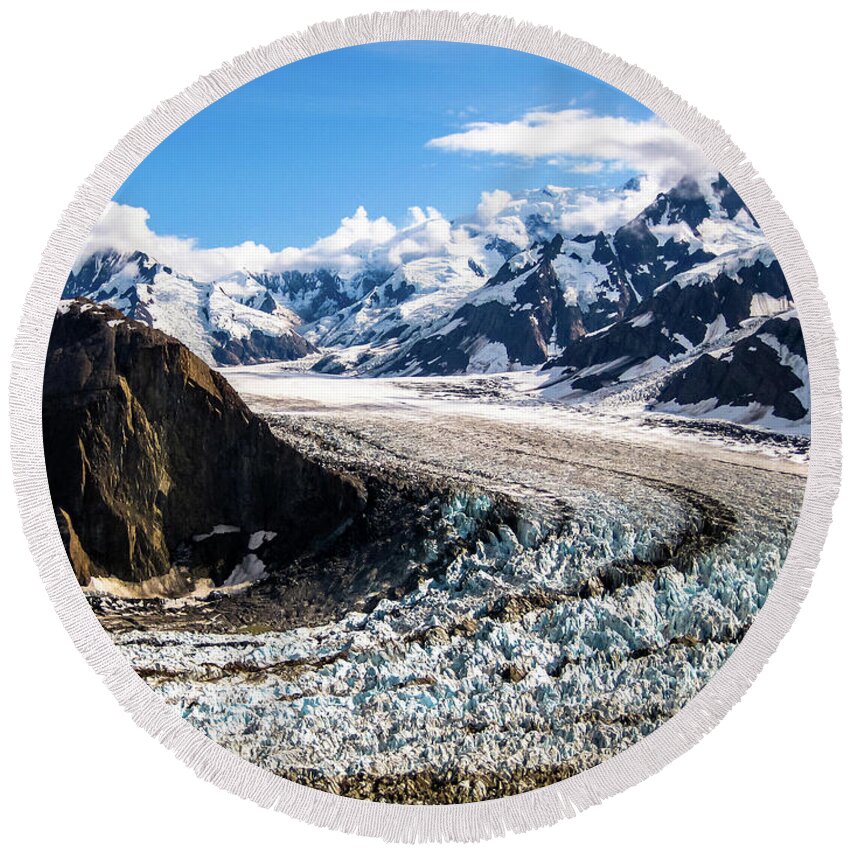 Alaska Round Beach Towel featuring the photograph Denali by Benny Marty