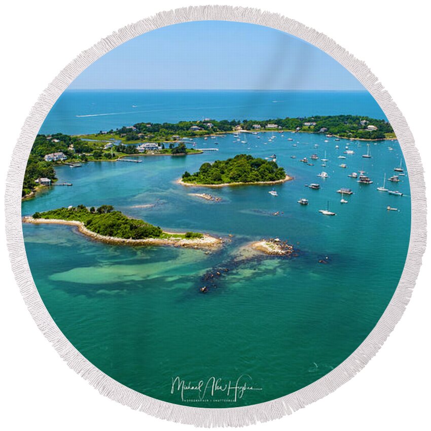 Penzanace Point Round Beach Towel featuring the photograph Devils Foot Island by Veterans Aerial Media LLC