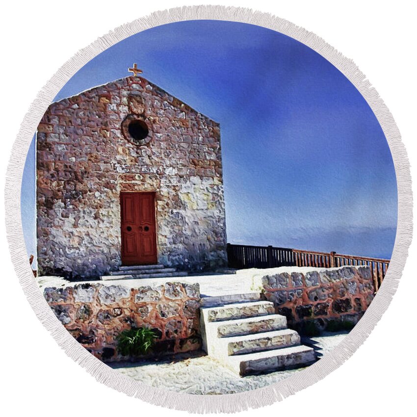 Chapel Round Beach Towel featuring the photograph Dingli Chapel by Pennie McCracken