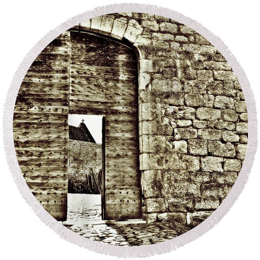 Castle Round Beach Towel featuring the photograph Door to Salvation by Paul Topp