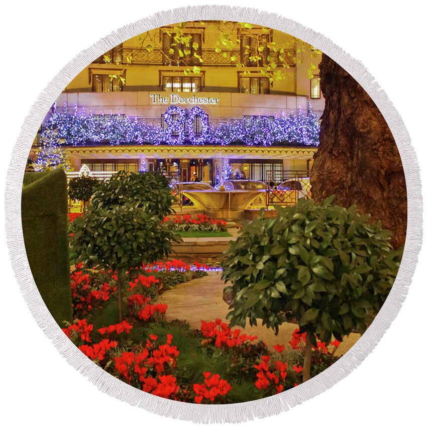 Dorchester Hotel Round Beach Towel featuring the photograph Dorchester Hotel London at Christmas by Terri Waters