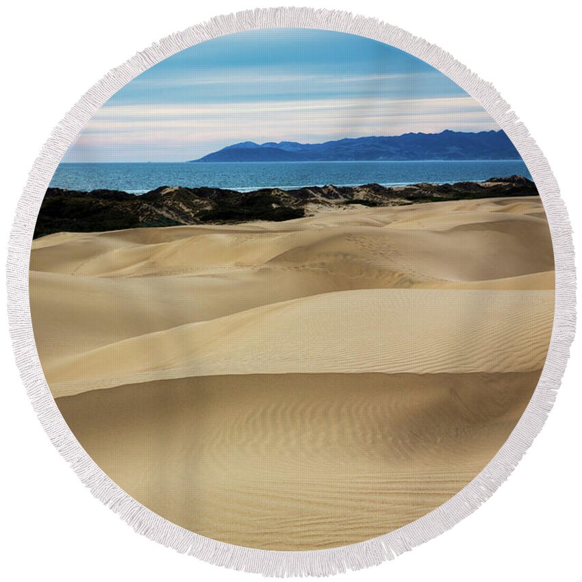 Landscape Round Beach Towel featuring the photograph Dunes To Point Buchon by Mimi Ditchie