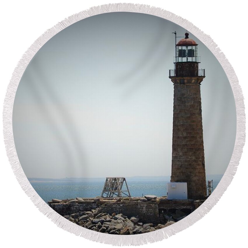 Lighthouse Round Beach Towel featuring the photograph East Coast Lighthouse by Charles HALL