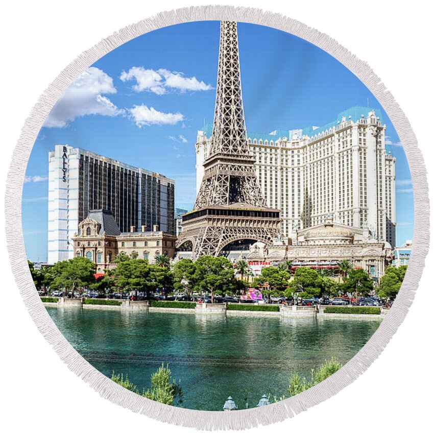Paris Casino Round Beach Towel featuring the photograph Eiffel Tower Paris Casino in Front of the Bellagio Fountains by Aloha Art