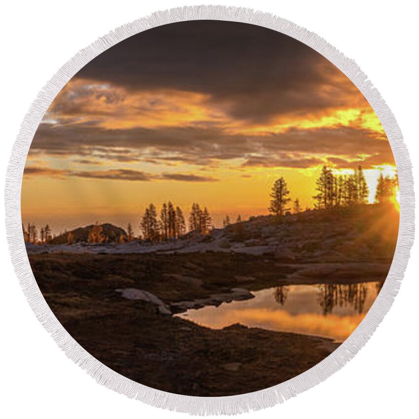 Enchantments Round Beach Towel featuring the photograph Enchantments Golden Sunrise Light by Mike Reid