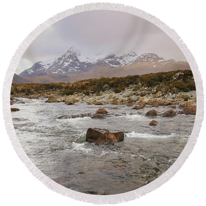 River Sligachan Round Beach Towel featuring the photograph Eternal Beauty by Holly Ross