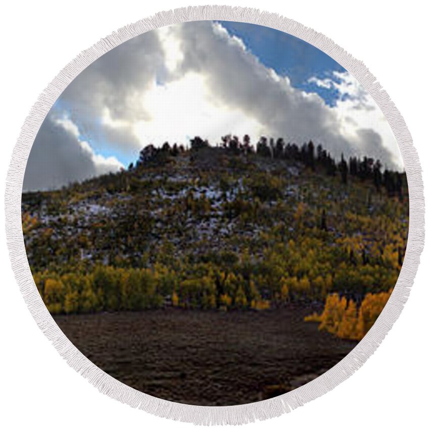 Aspens Round Beach Towel featuring the photograph Evanescent by David Andersen