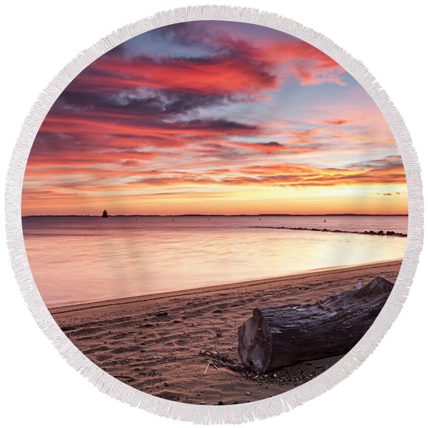 Sandy Point Round Beach Towel featuring the photograph Exhale by Edward Kreis