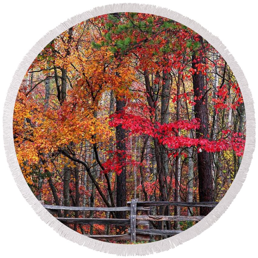 Blue Ridge Parkway Round Beach Towel featuring the photograph Fall And The Wood Fence by Carol Montoya