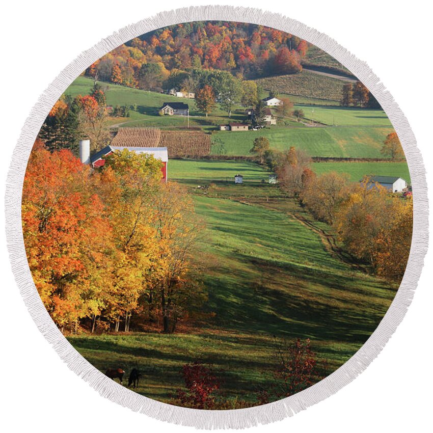 Amish Country Round Beach Towel featuring the photograph Fall in Amish Country 5799 by Jack Schultz