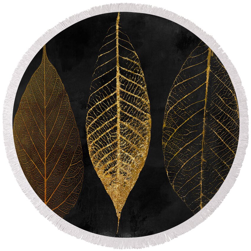 Leaf Round Beach Towel featuring the painting Fallen Gold II Autumn Leaves by Mindy Sommers