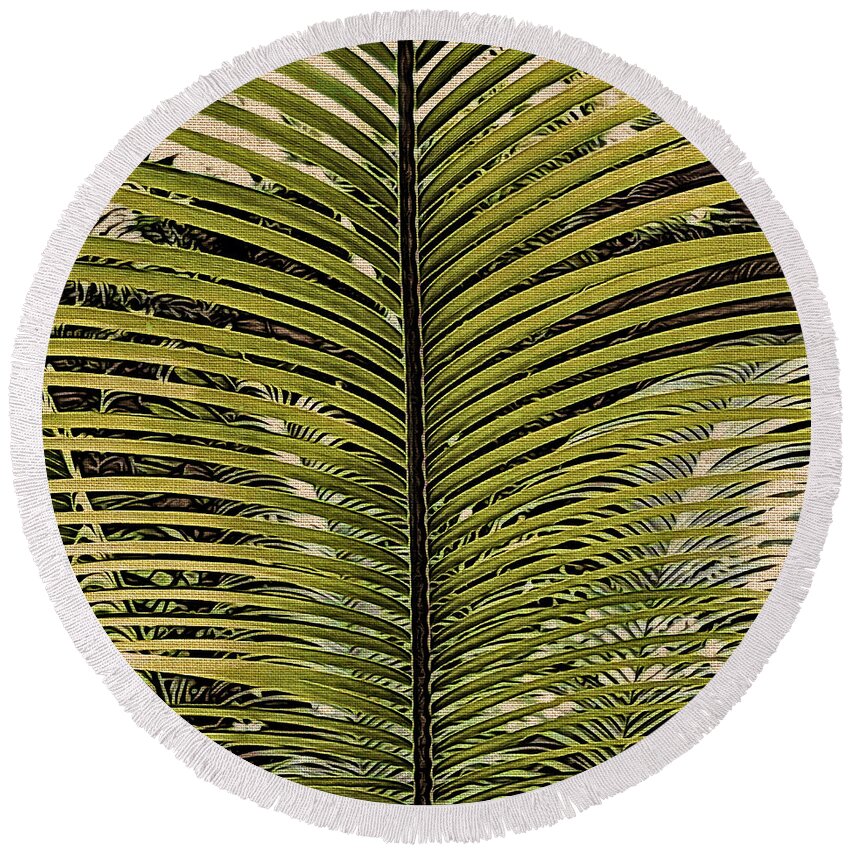 Leaf Round Beach Towel featuring the photograph Fanned by Onedayoneimage Photography