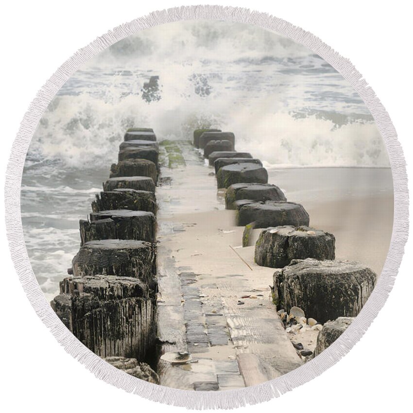 Landscape Round Beach Towel featuring the photograph Fear Not is to Live by Diana Angstadt