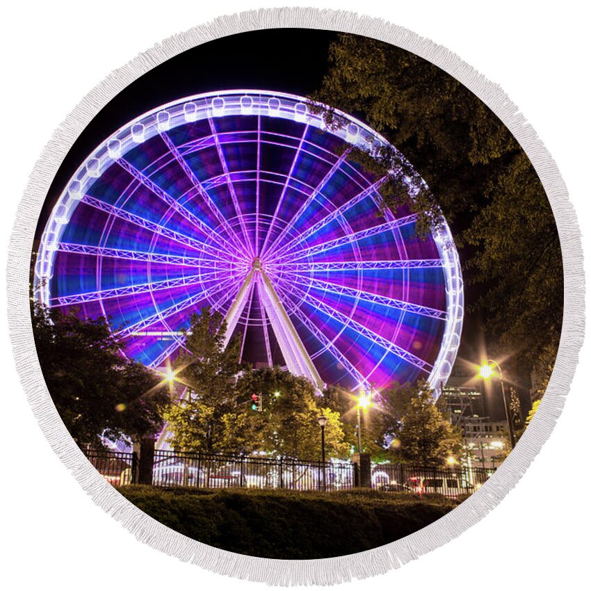 Ferris Wheel Round Beach Towel featuring the photograph Ferris Wheel at Centennial Park 1 by Kenny Thomas