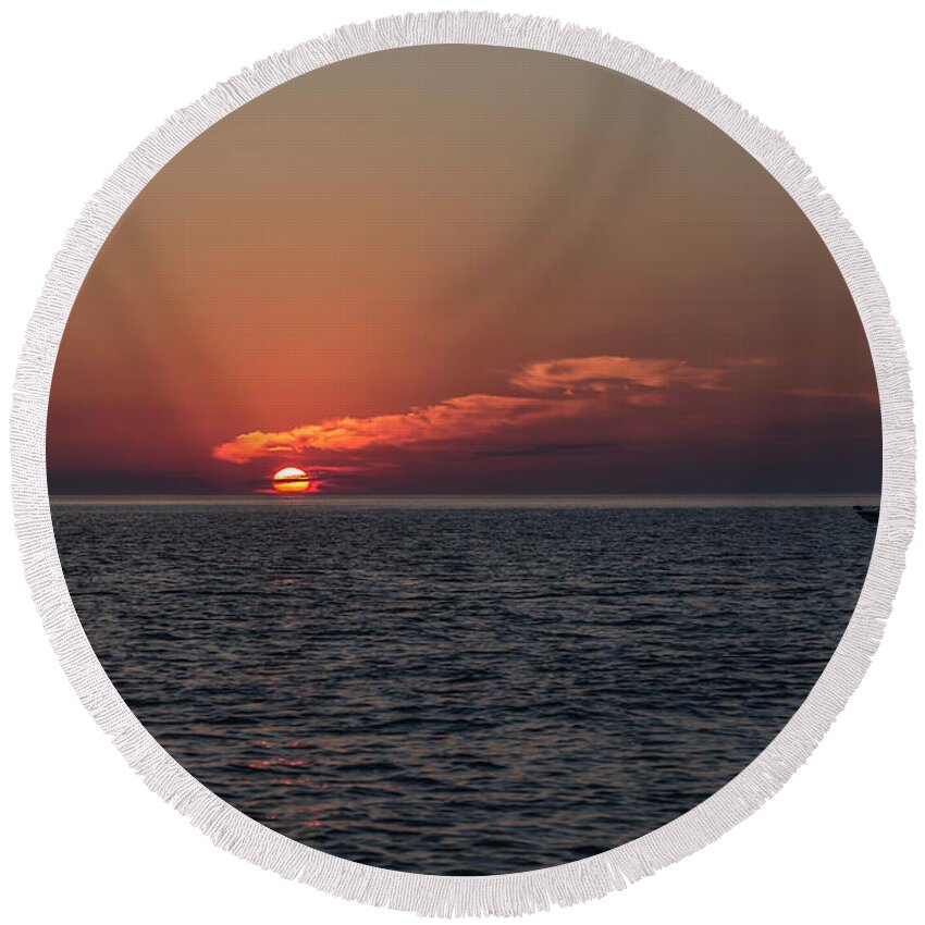Lake Michigan Round Beach Towel featuring the photograph Fishing At First Light 2017 by Thomas Young