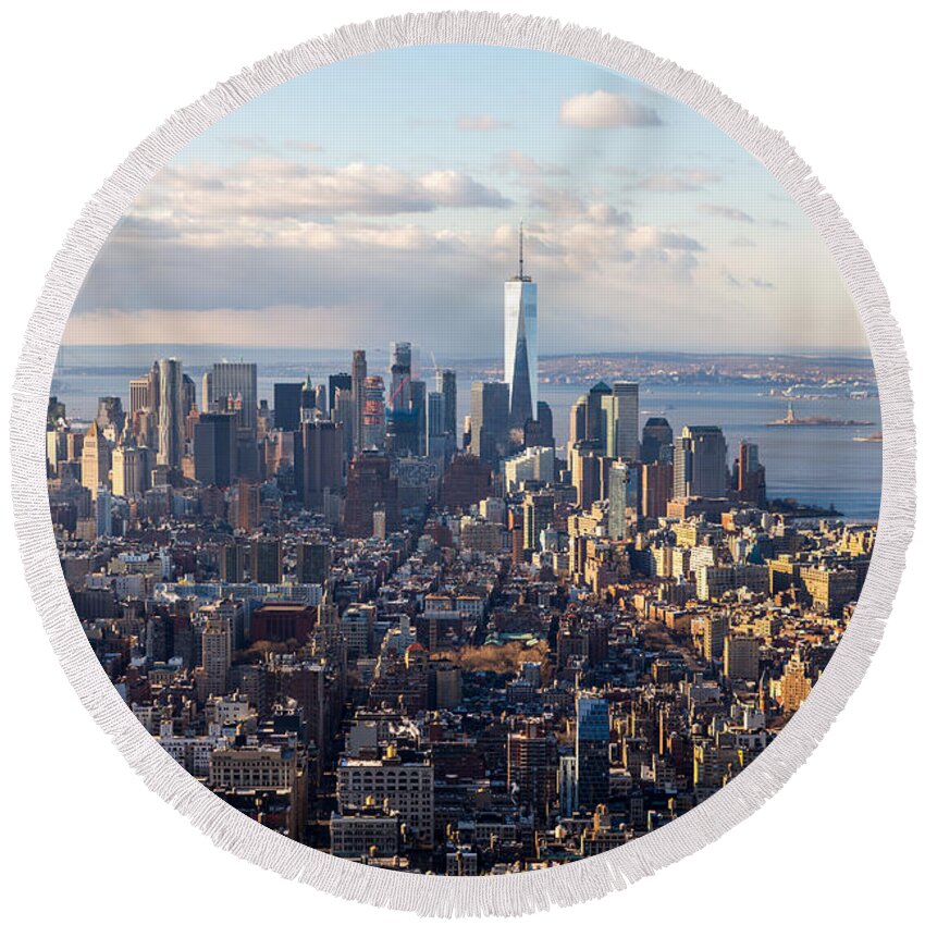 Big Apple Round Beach Towel featuring the photograph Freedom Tower and Lower Manhattan by SR Green