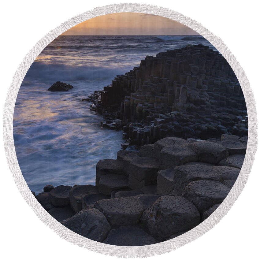 Giants Causeway Round Beach Towel featuring the photograph Giant's Causeway Sunset II by Brian Jannsen