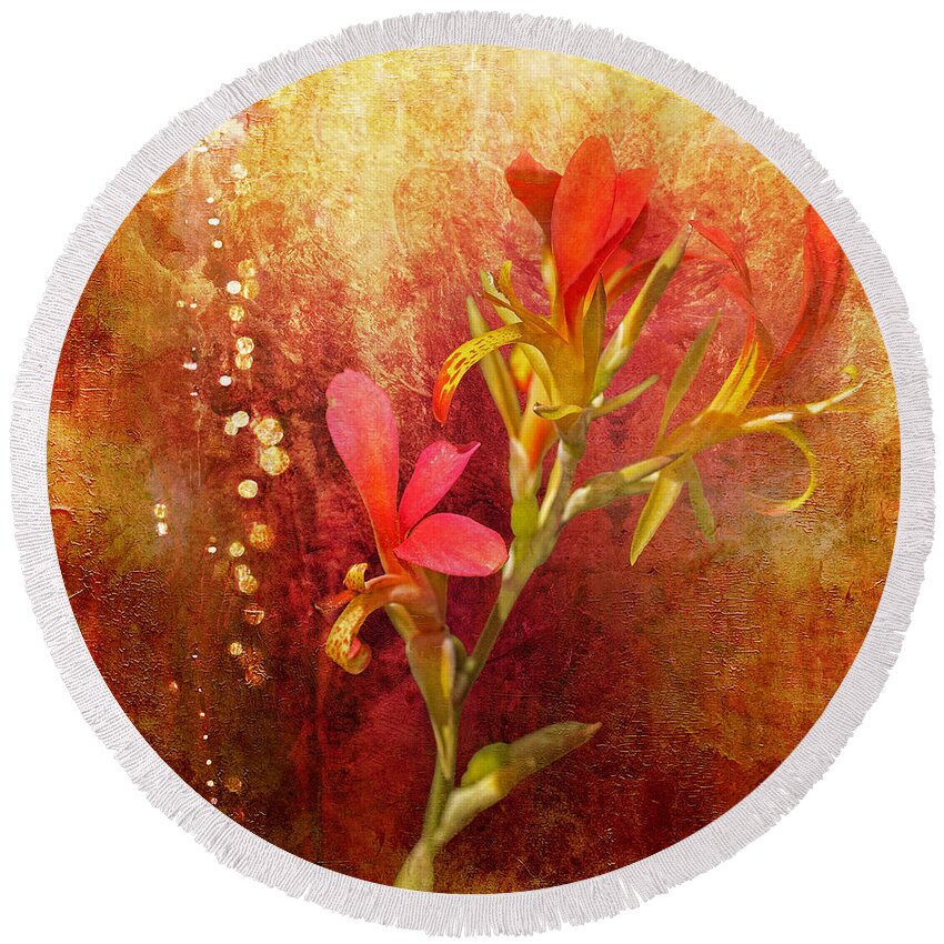 Flower Round Beach Towel featuring the photograph Gilded Scarlet by Linda Lees