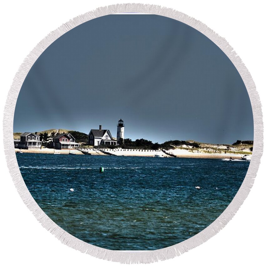 Holiday Art Round Beach Towel featuring the photograph Glimpse of Lighthouse by Sonali Gangane